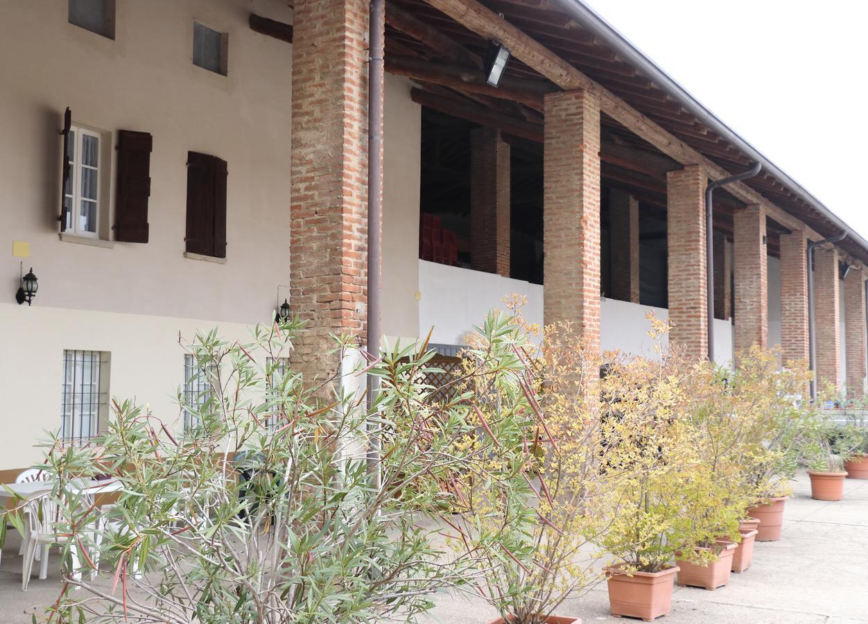 Le Magnolie Agriturismo Verolanuova Extérieur photo